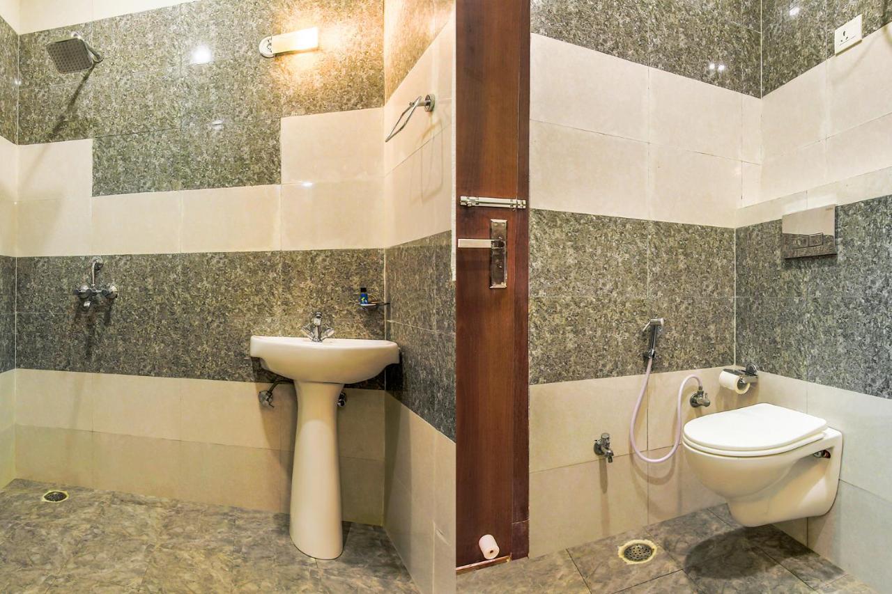 Fabhotel Star Of Taj Restobar Fatehabad Road Агра Екстер'єр фото