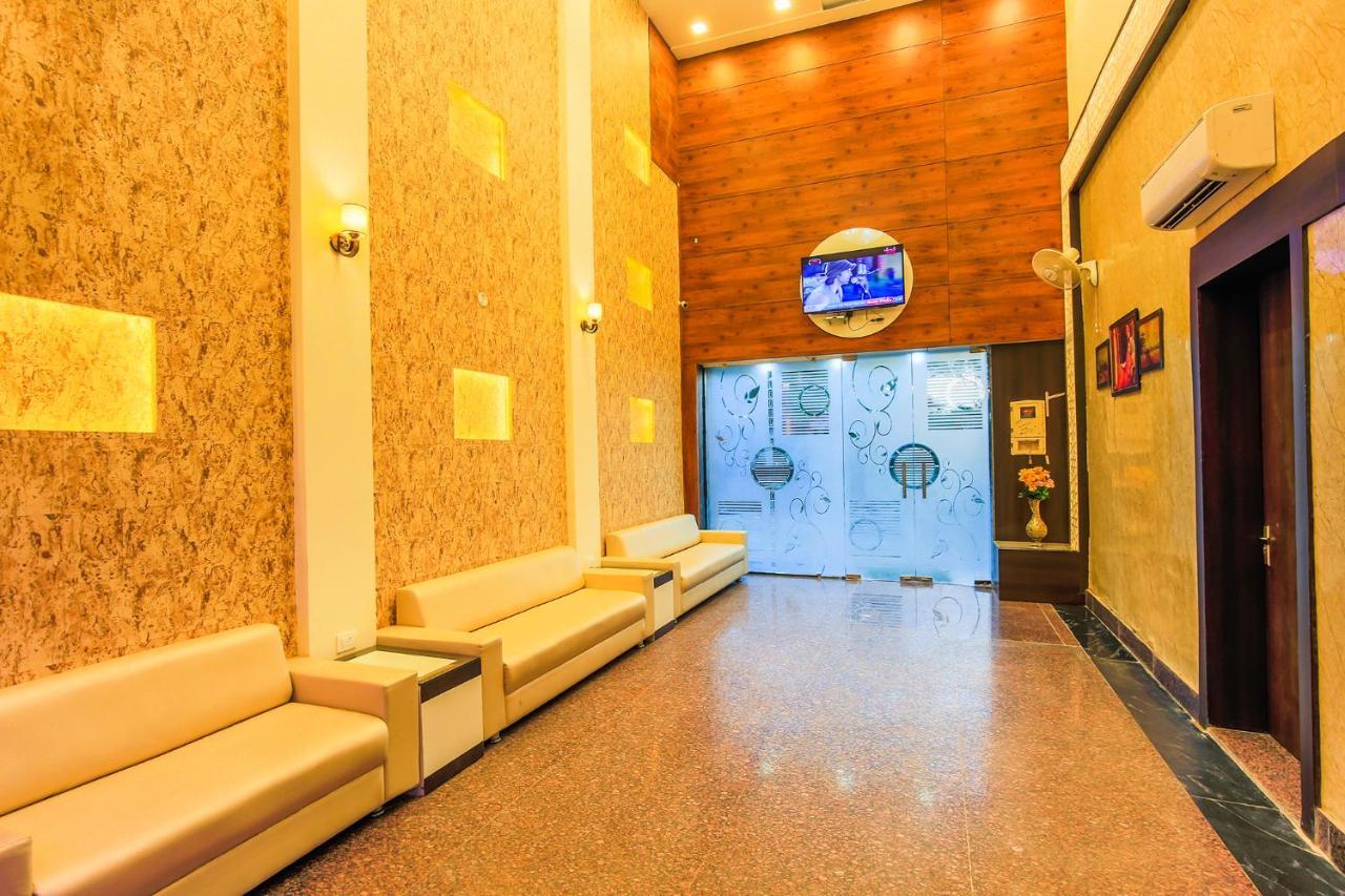 Fabhotel Star Of Taj Restobar Fatehabad Road Агра Екстер'єр фото